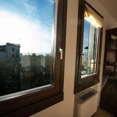 Vista Con Terrazza Lazise